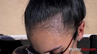 father and daughter fight